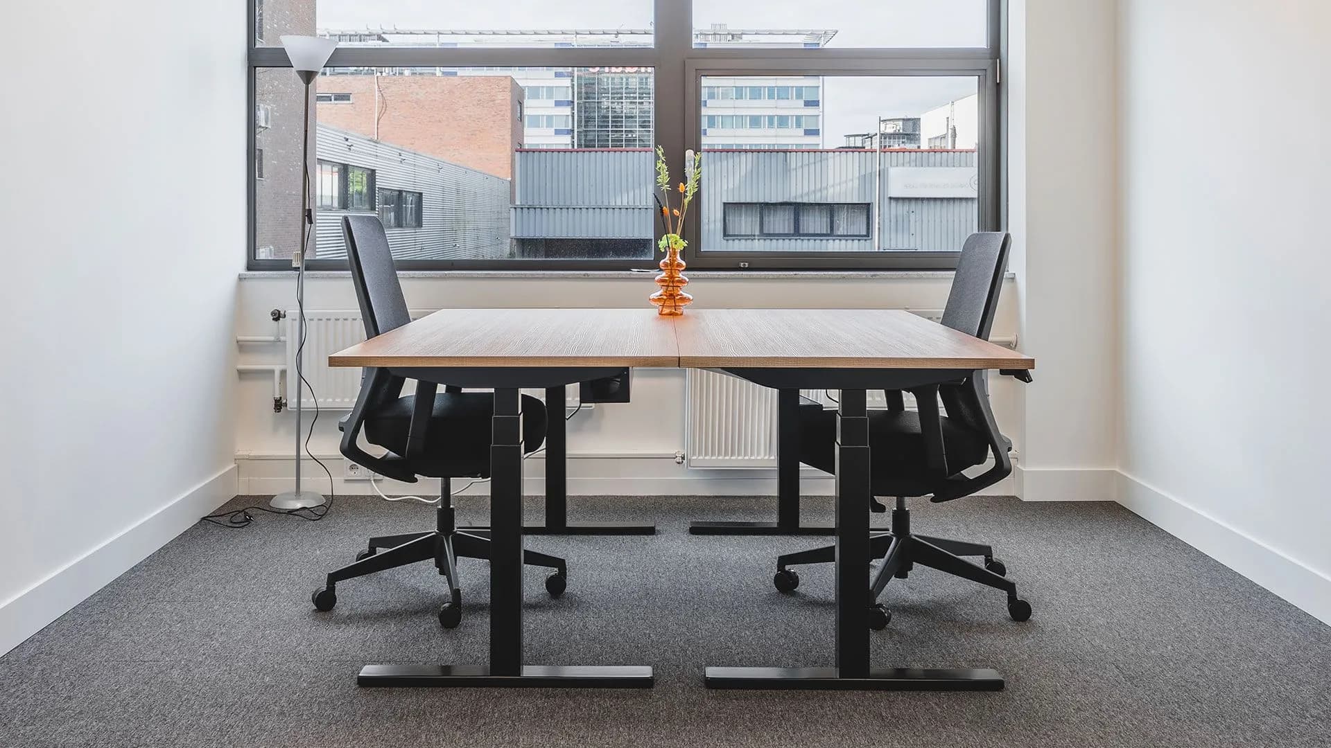 Office space for rent: Paasheuvelweg 20 L, Amsterdam - Foto 1