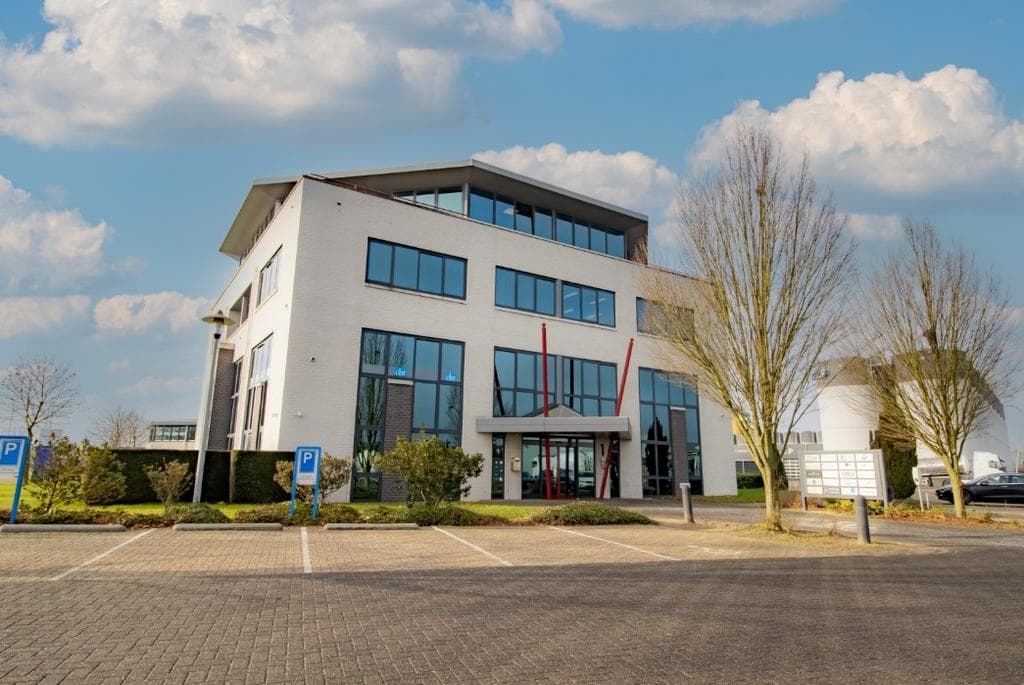 Office Space for Rent: Parlevinkerweg 1-15, Venlo