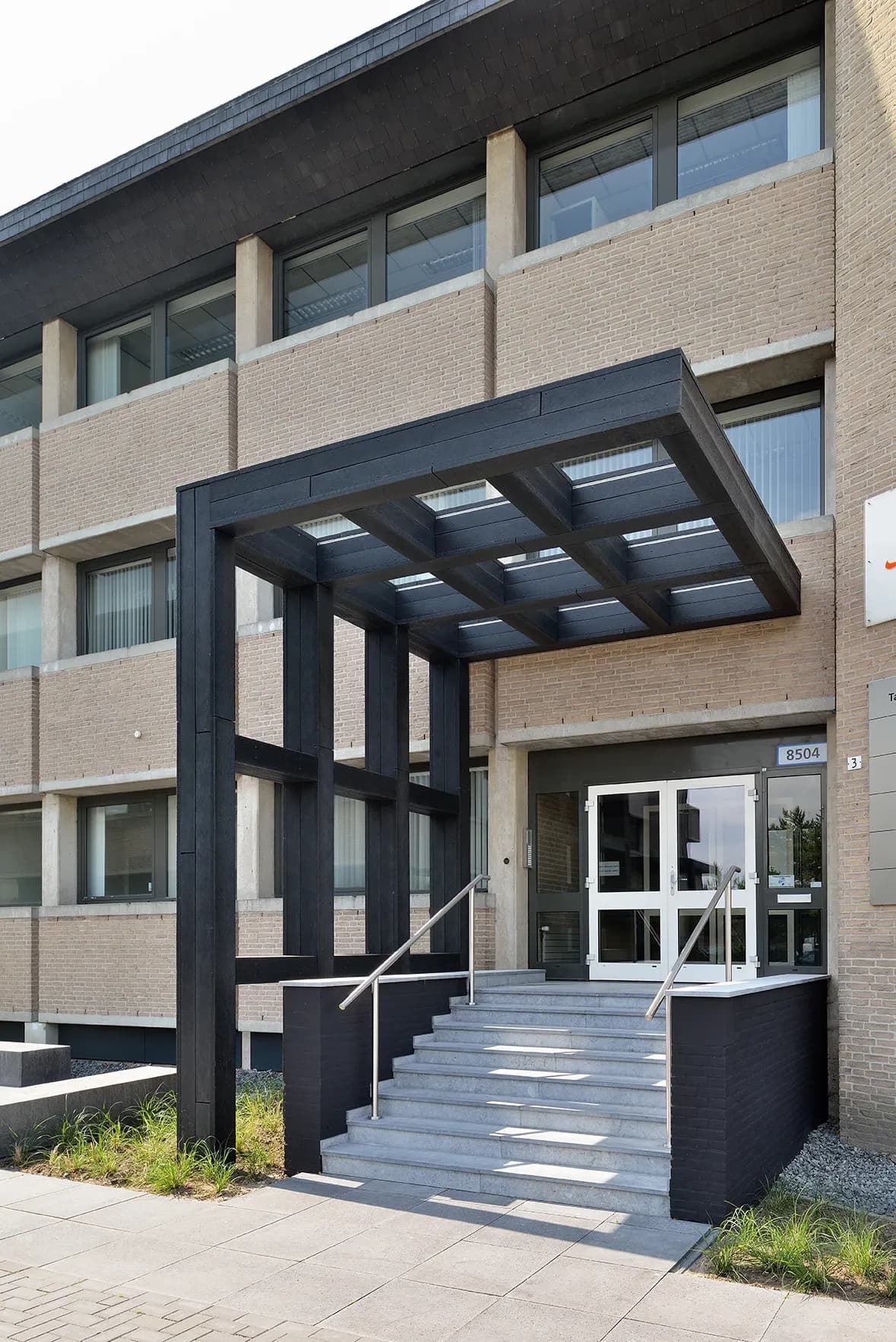 Office Space for Rent: Takkebijsters 3-3A, Breda - Foto 1