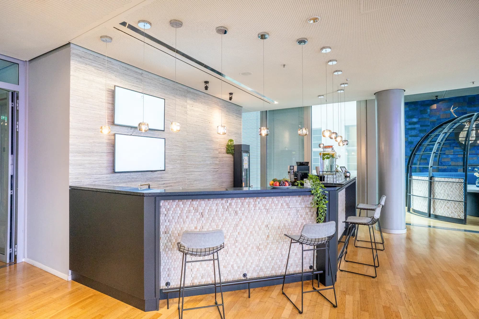 Office Space for Rent: Graf-Adolf-Platz 15, Düsseldorf