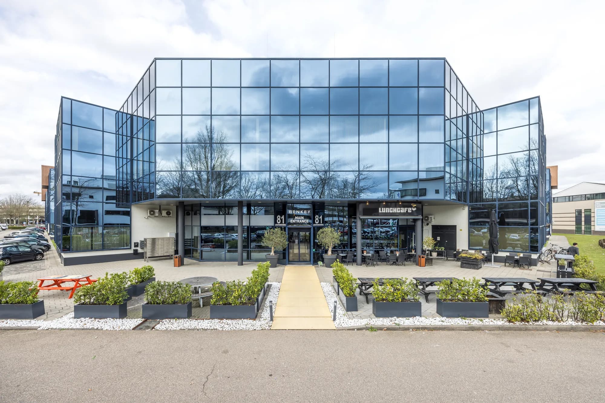 Office Space for Rent: Luchthavenweg 81, Eindhoven