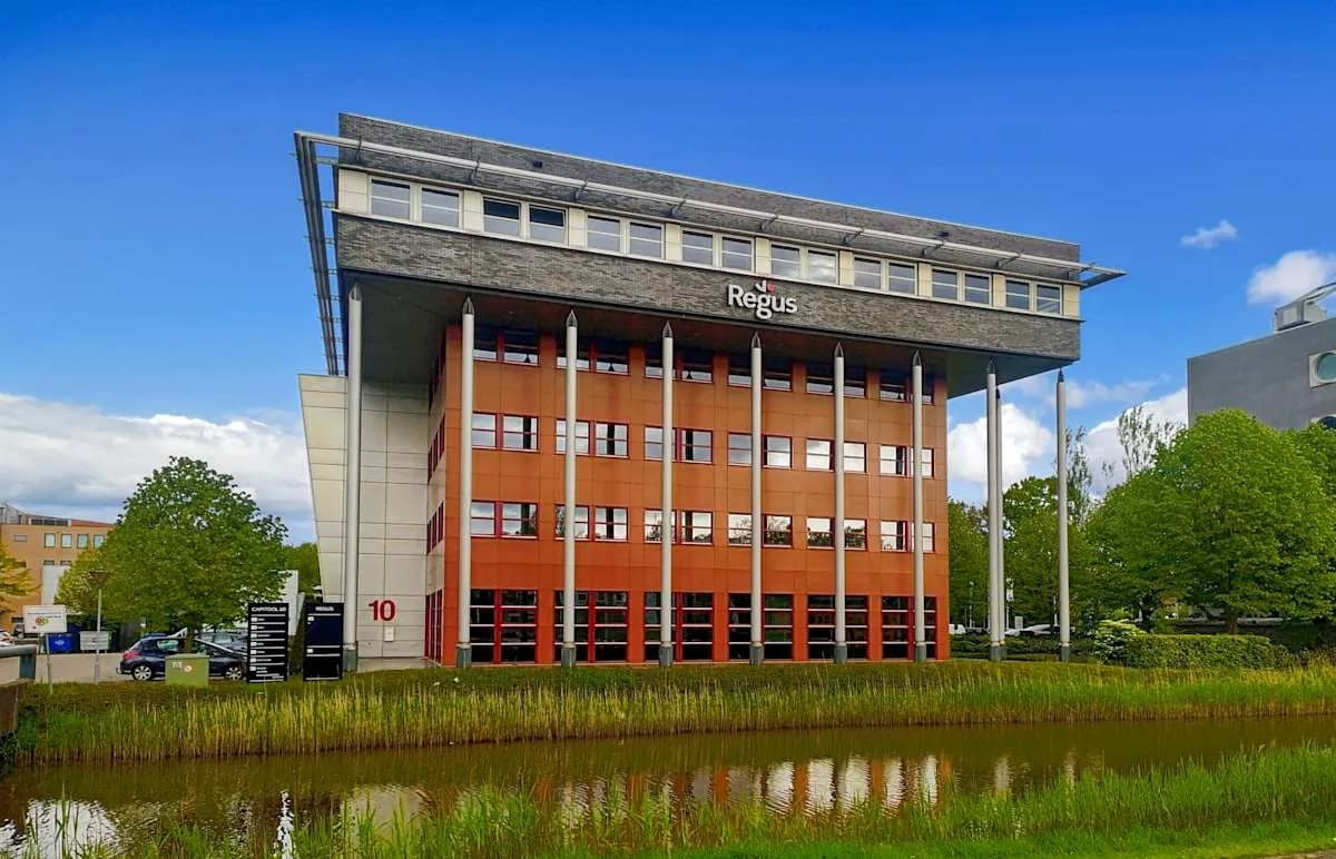 Office space for rent: Capitool 10, Enschede - Foto 1