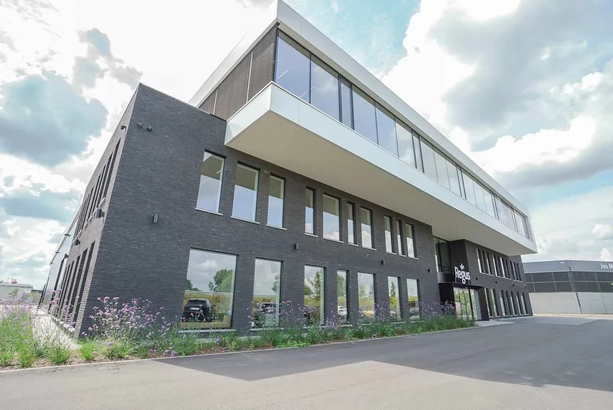 Office space for rent: Ringlaan 17/A , Brecht