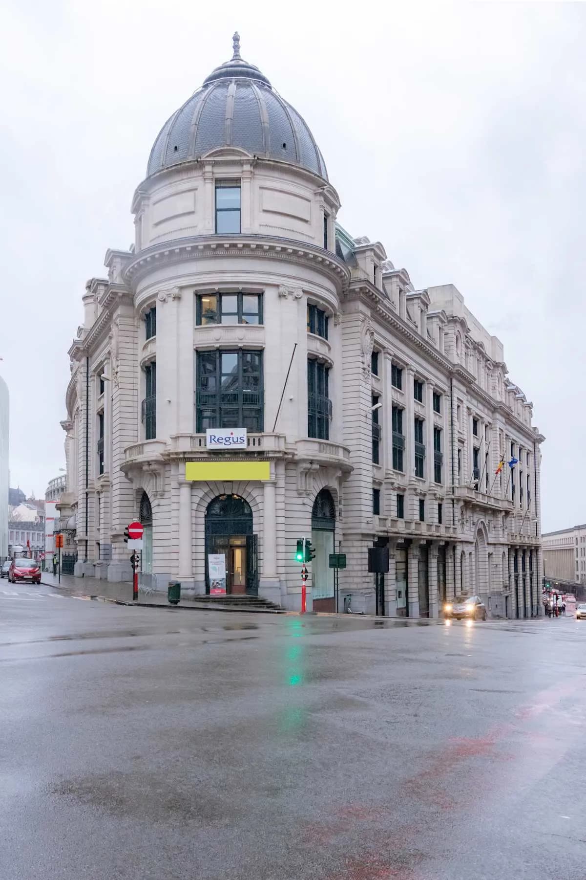 Bürofläche zu vermieten: Koloniënstraat 11, Brüssel