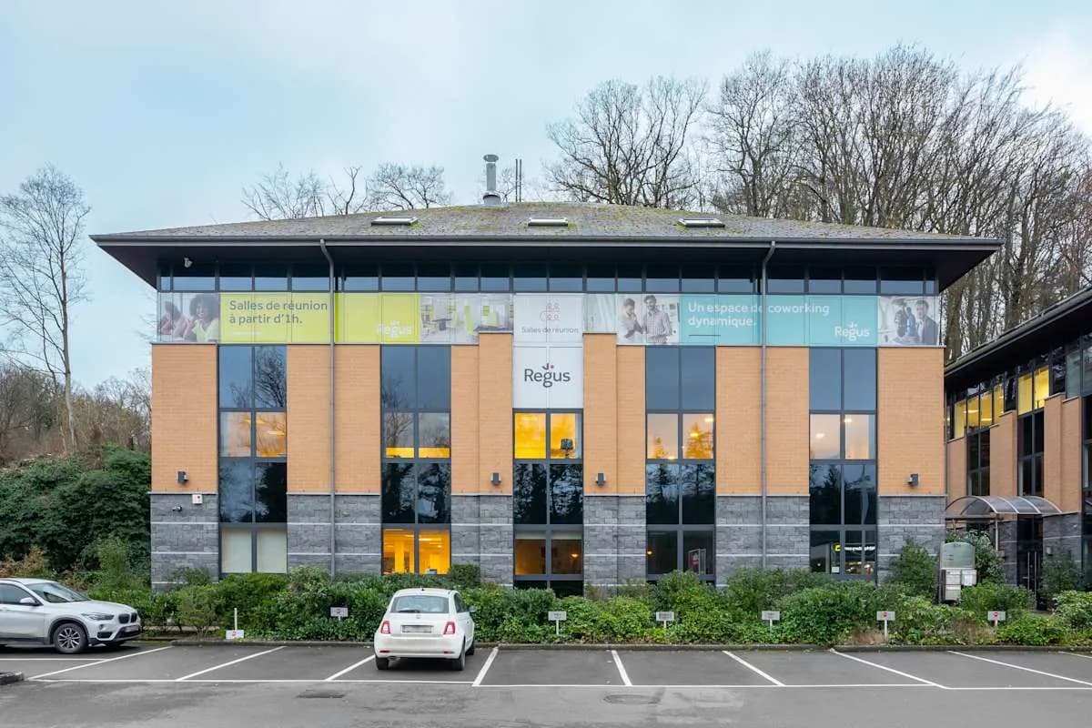 Office space for rent: Chaussée de Liège 624, Namur