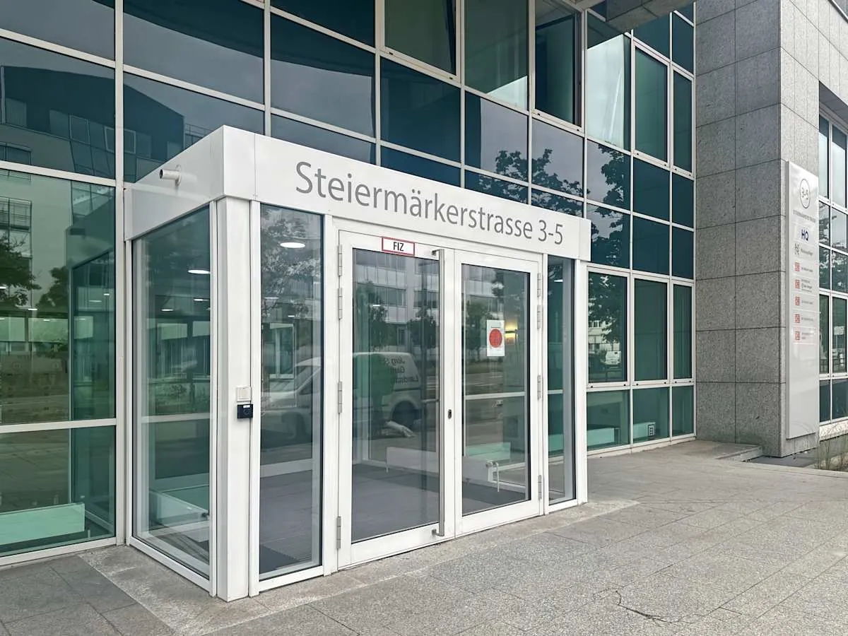 Bürofläche zu vermieten: Steiermaerker Strasse 3-5, Stuttgart