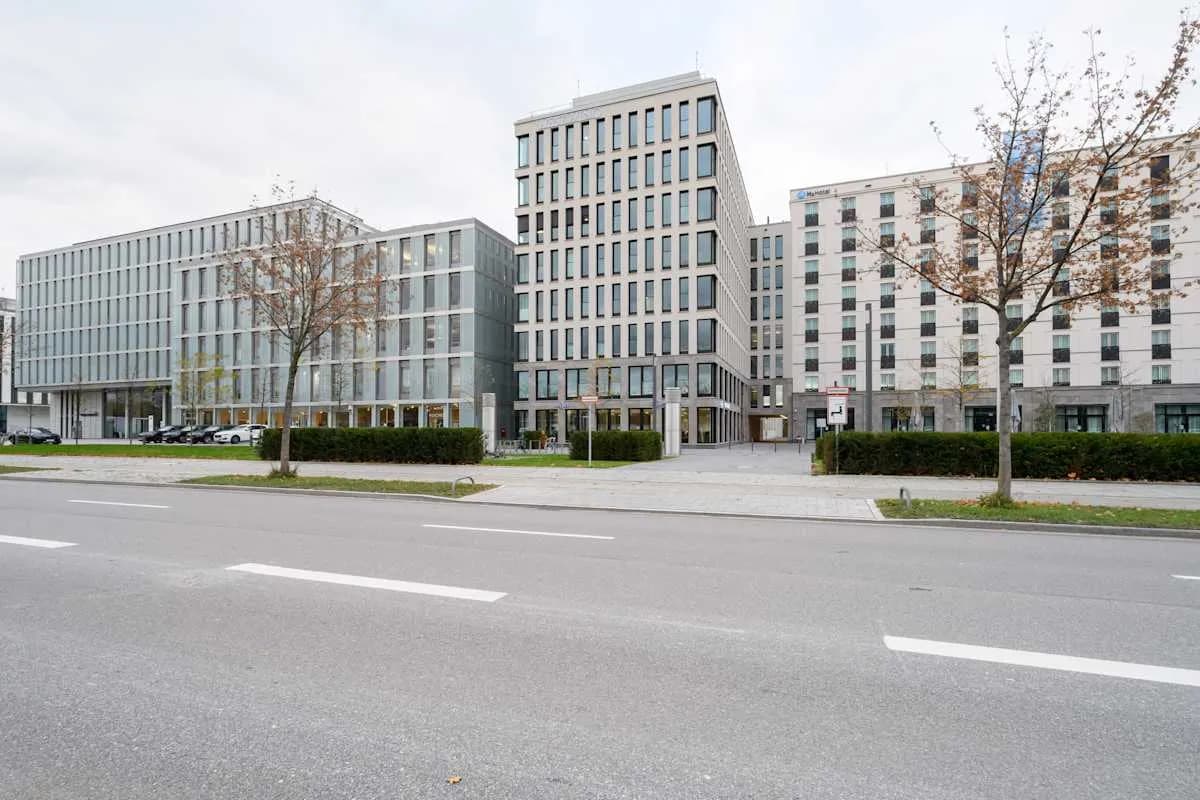 Kantoorruimte te huur: Moosacher Stasse 82a, München