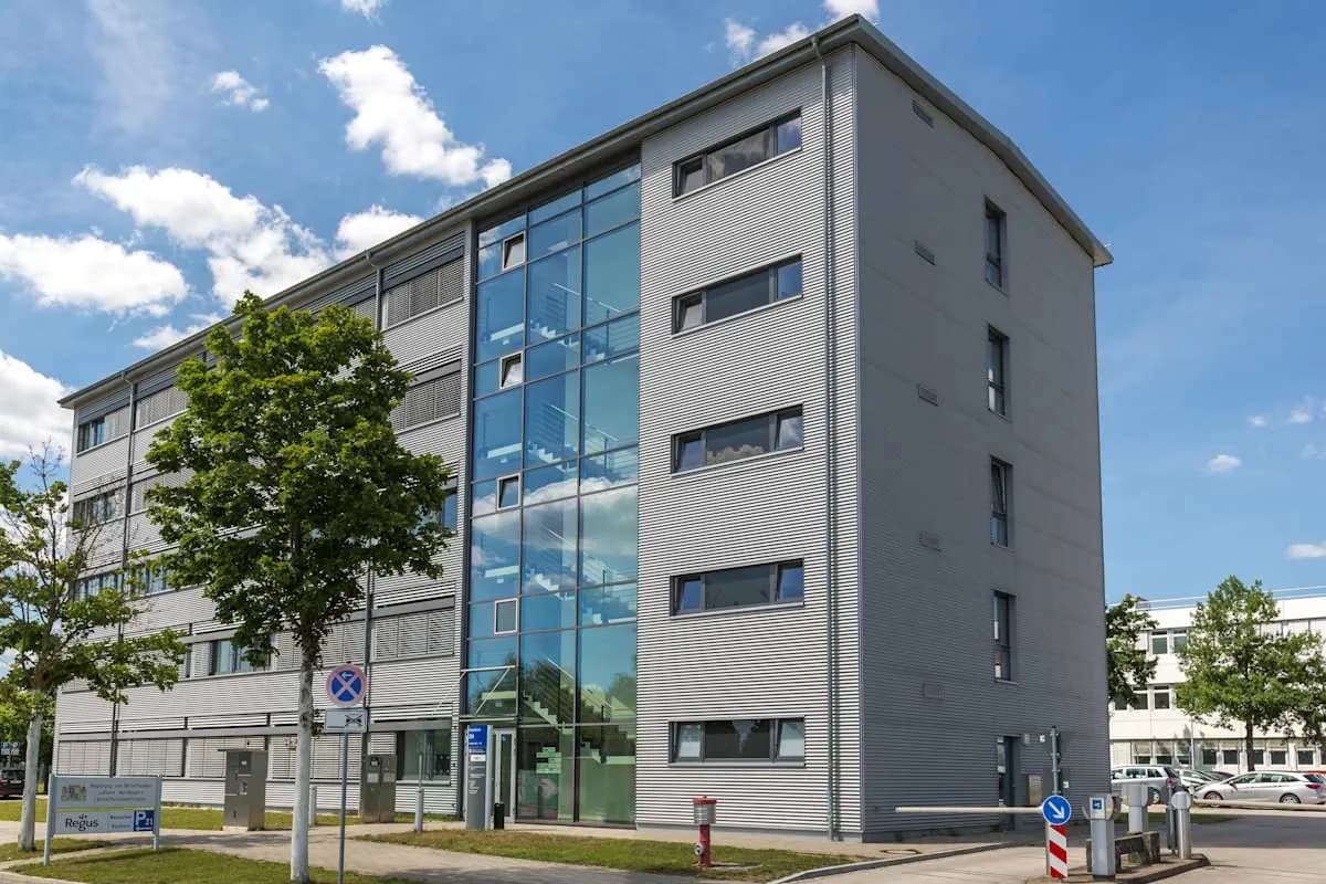 Kantoorruimte te huur: Flughafenstrasse 118, Neurenberg