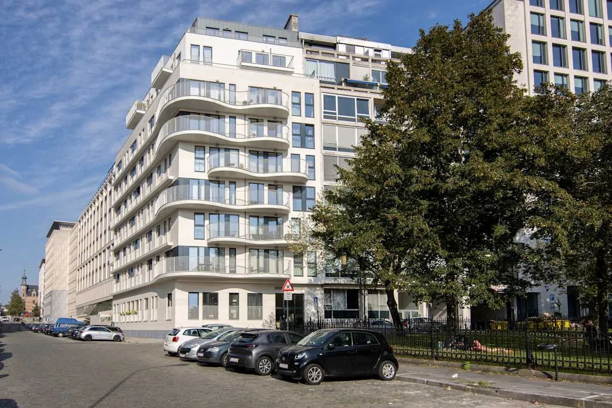 Office space for rent: Rue aux Laines 70, Brussels