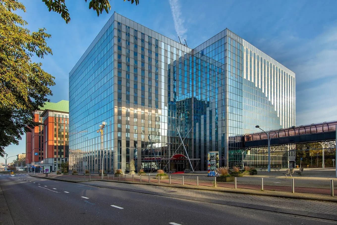 Office Space for Rent: Koningin Wilhelminaplein 1, Amsterdam
